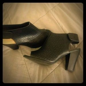 Black high heel shoes